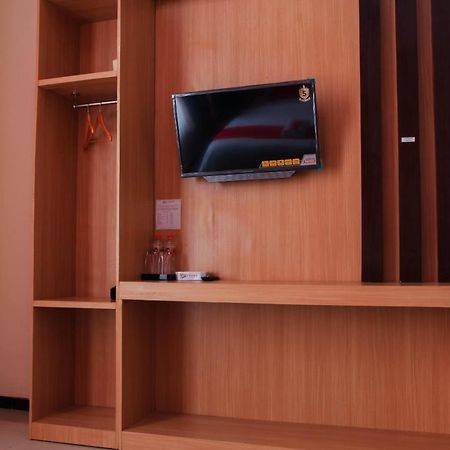 D'Shario Hotel Kepanjen Malang Exteriér fotografie